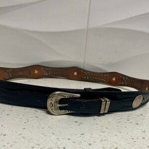 Elegant Black Leather Belt with Silver Accents